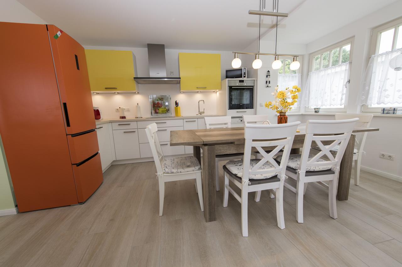 Ferienhaus Regenbogen F401 Mit Kamin, Terrasse, Garten Ostseebad Binz